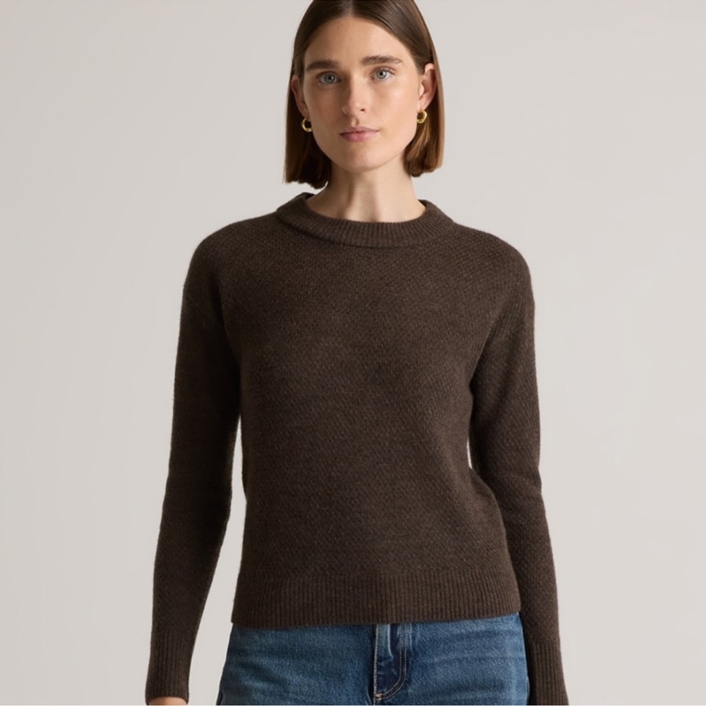 Quince Baby Alpaca-Wool Diamond Stitch Crew dark walnut  Brown Small